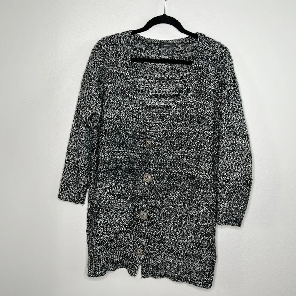 MILLAU Oversized chunky knit large button front Cardigan with pockets size Med